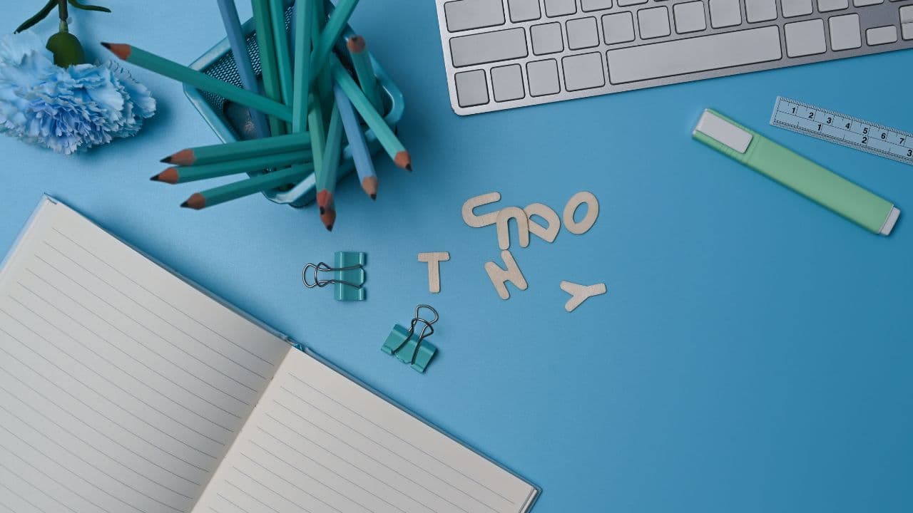 imagem sobre Indeterminação do Sujeito: entenda o uso correto na frase