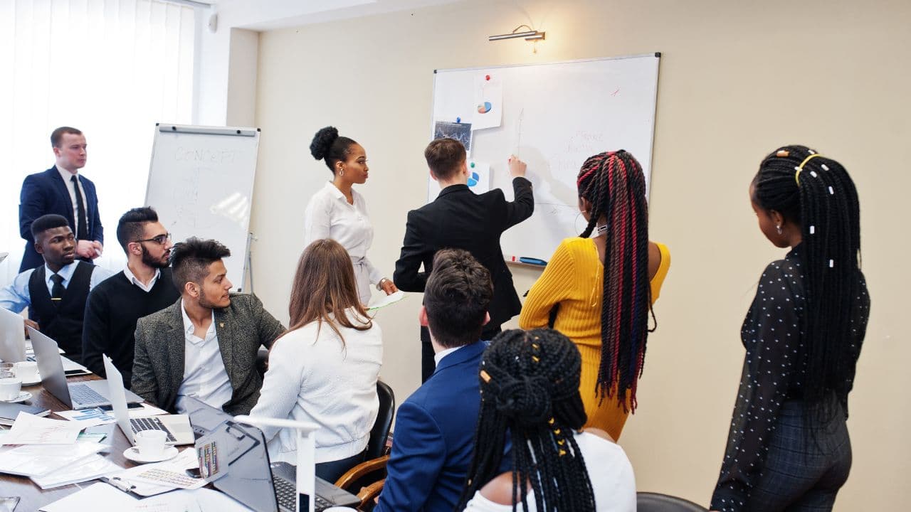 imagem sobre Capacitação Profissional: entenda sua importância e como escolher o curso ideal