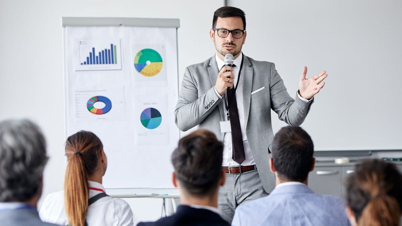 imagem sobre Técnicas de oratória: como falar em público com confiança!