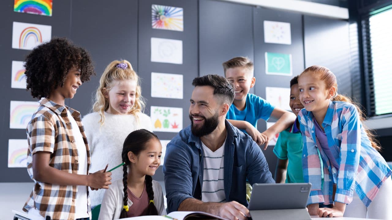 imagem sobre O que é psicologia escolar? importância, funções e desafios
