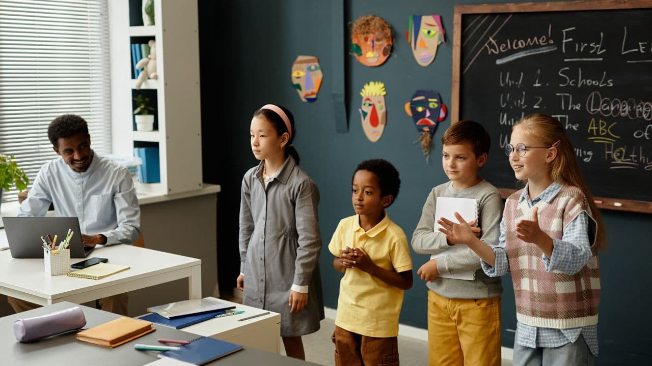 imagem sobre Sala de aula invertida: estratégias, benefícios e aplicações