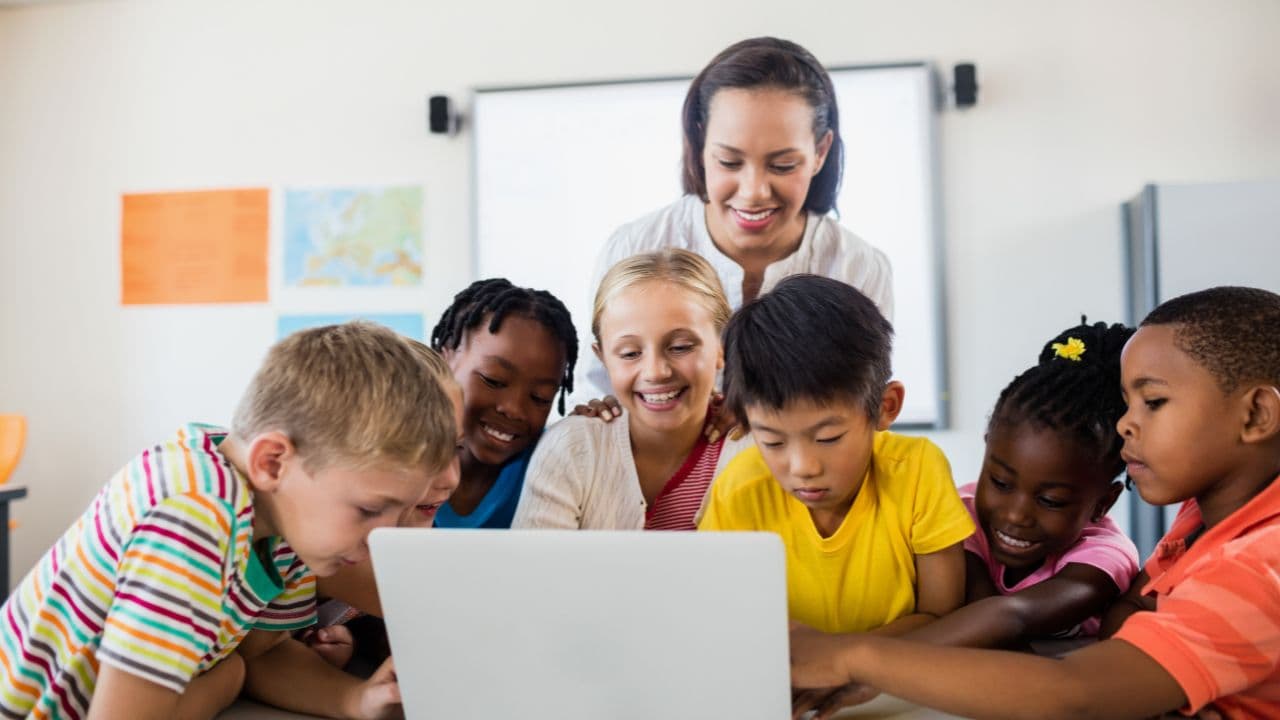 imagem sobre Tecnologia educacional: conceitos, benefícios e tendências