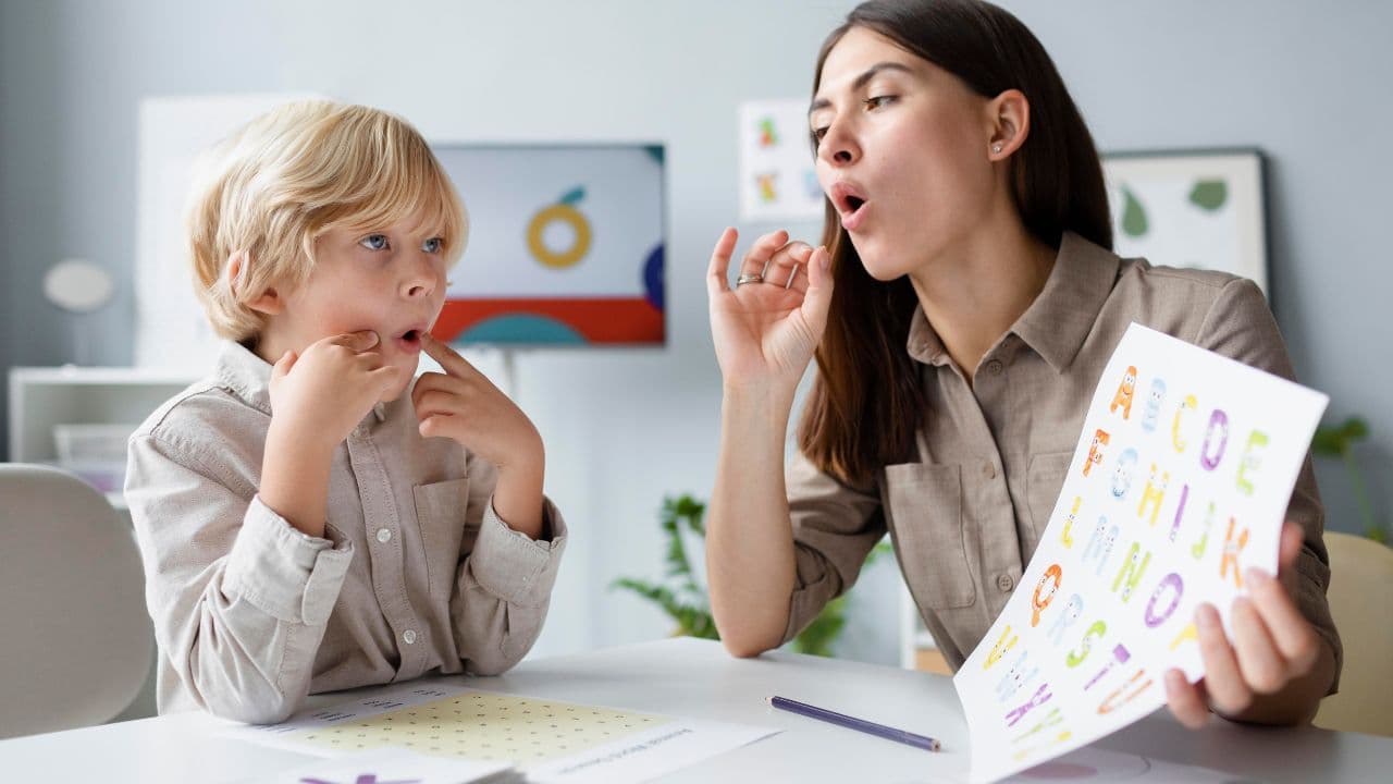 imagem sobre Dislexia sintomas: quais são os sinais mais comuns em crianças, adolescentes e adultos