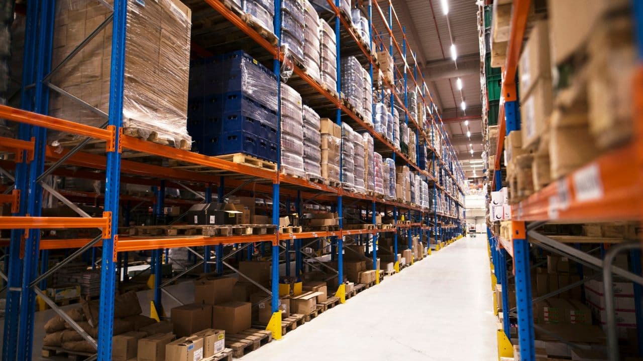 imagem sobre Gestão de estoque: o que é, como funciona e por que ela é essencial para qualquer negócio