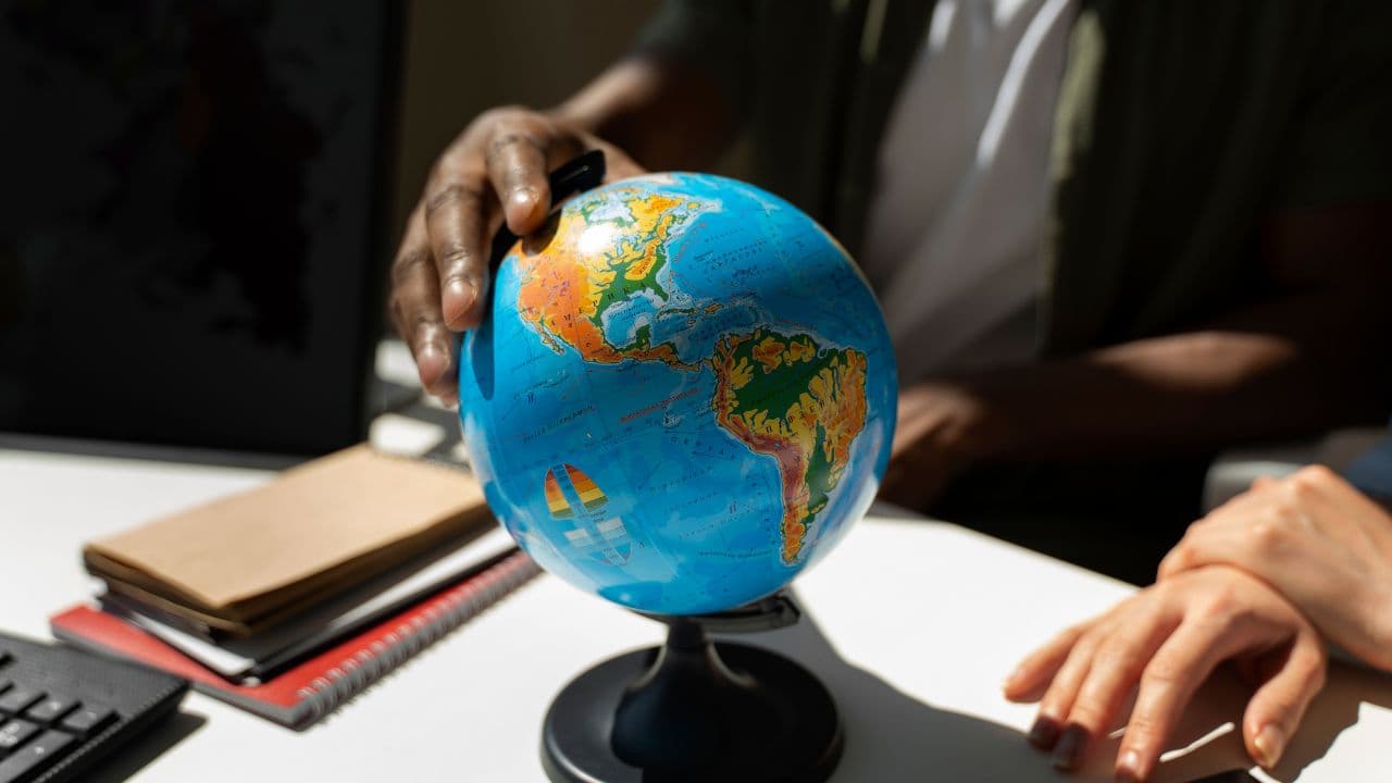 imagem sobre Justiça global: o que é, como funciona e por que esse conceito é tão importante no mundo atual