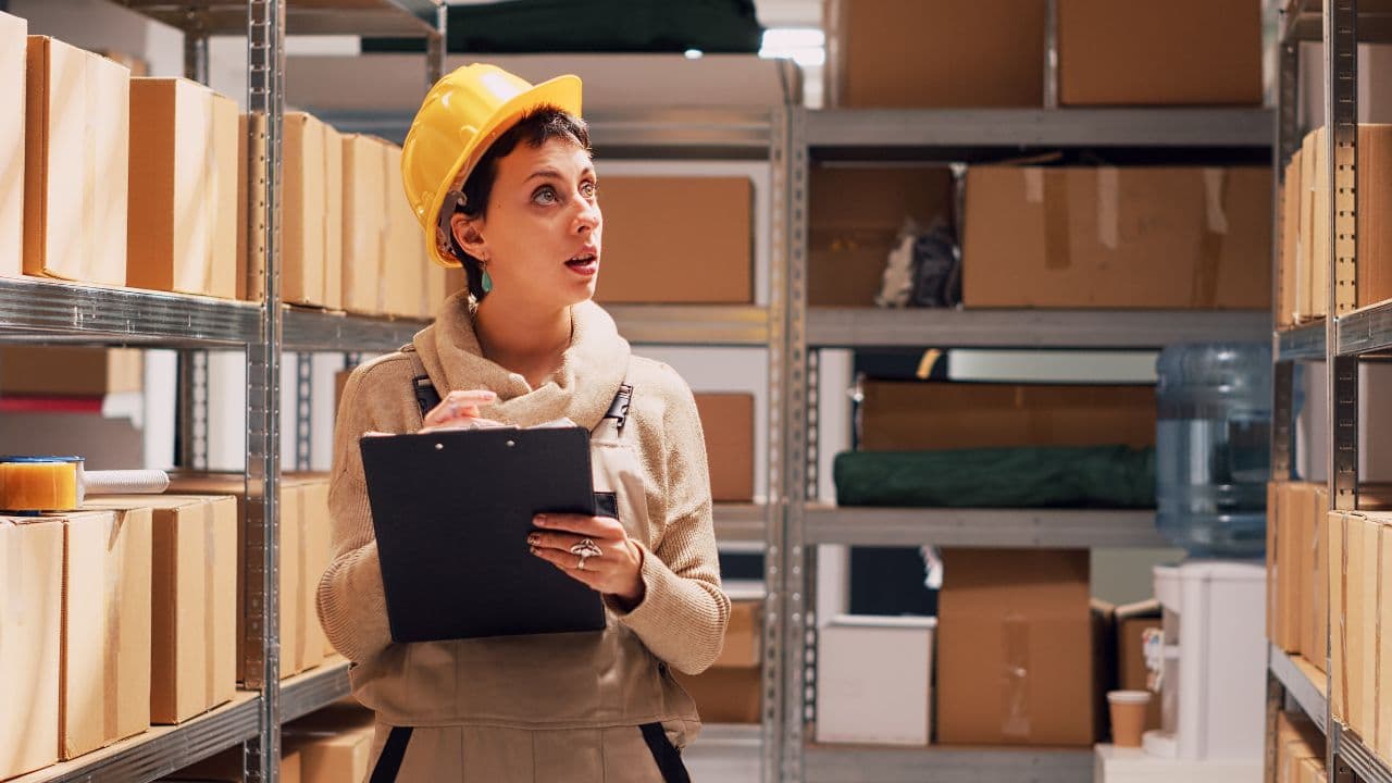 imagem sobre O que é gestão de estoque? Entenda o conceito, como funciona e por que é essencial