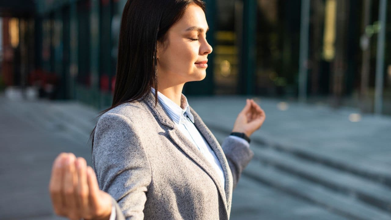 imagem sobre Atenção plena mindfulness: o que é, como funciona e para que serve