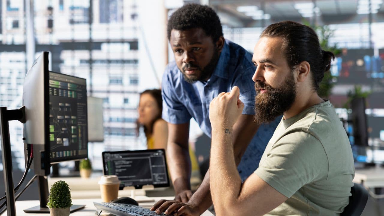 imagem sobre O que é desenvolvimento web? Entenda o conceito, como funciona e importância