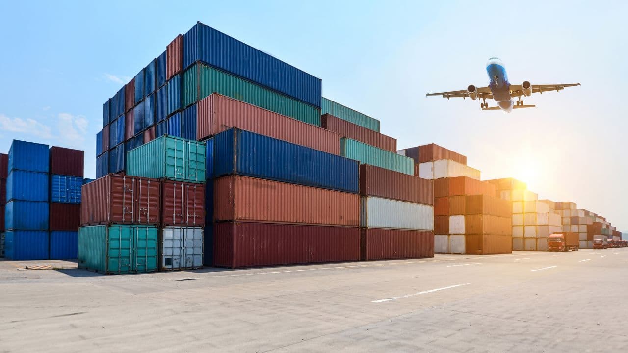 imagem sobre Logística Internacional: operações globais, comércio exterior e estratégias para cadeias competitivas