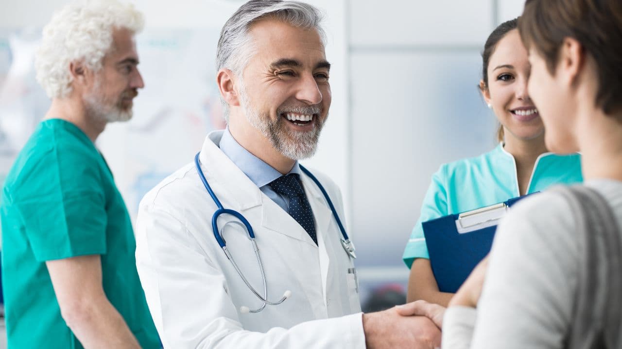 imagem sobre O que é Acreditação Hospitalar: importância e como eleva a qualidade na saúde